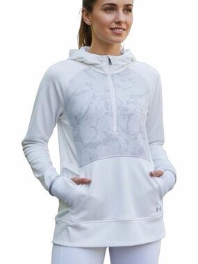 NWOT Under Armour Women's White Half-Zip Hoodie with REFLECTIVE Chest Print